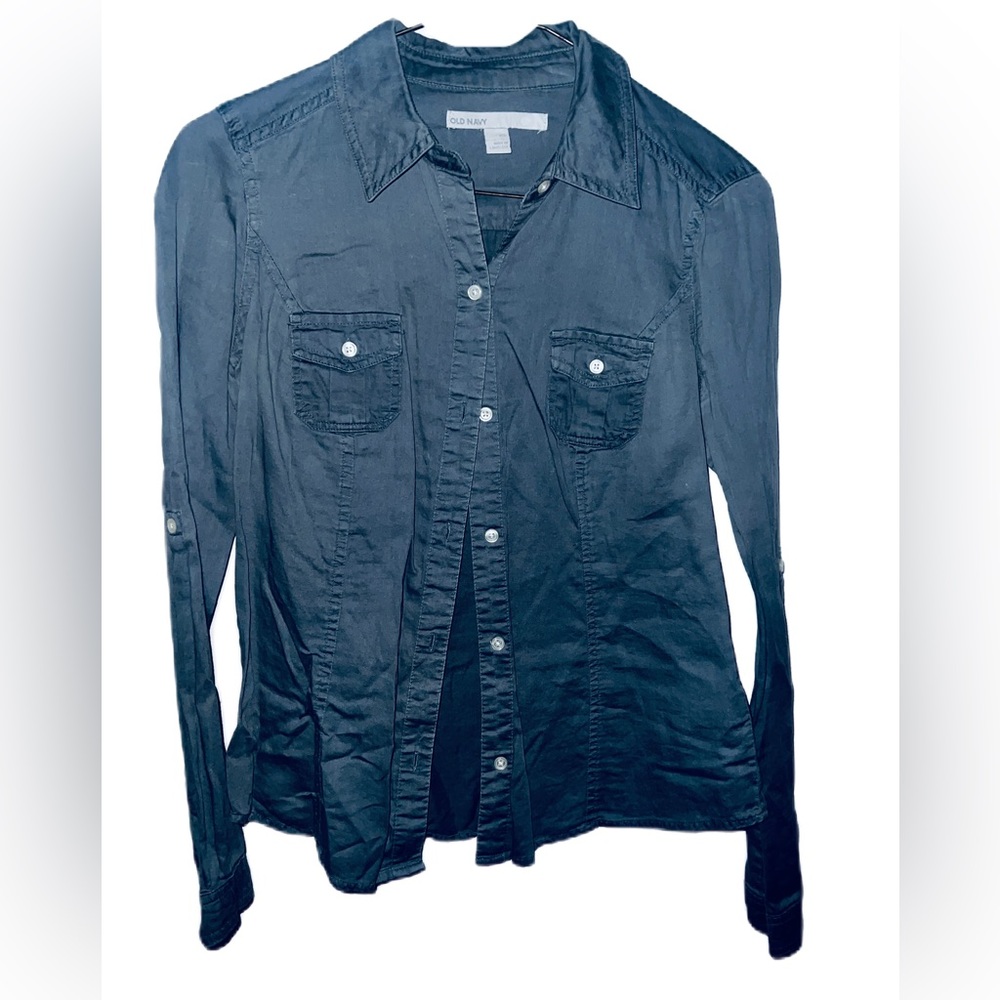Women’s size xs dark gray long sleeved button down blouse